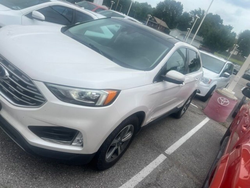Used 2019 Ford Edge SEL SUV
