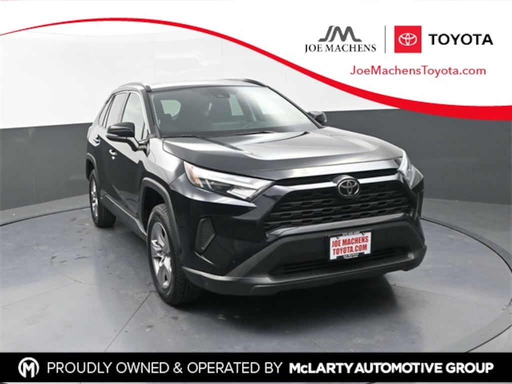 Used 2022 Toyota RAV4 XLE SUV