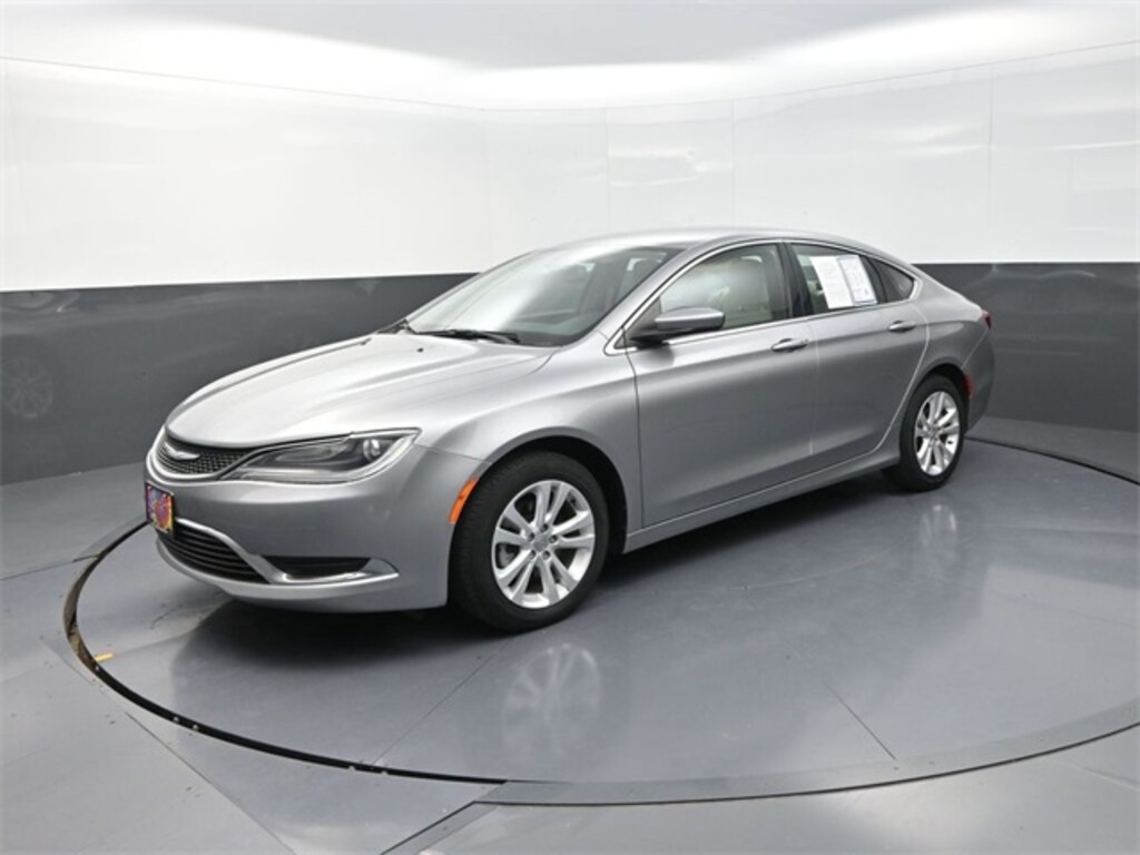 Used 2016 Chrysler 200 Limited Sedan