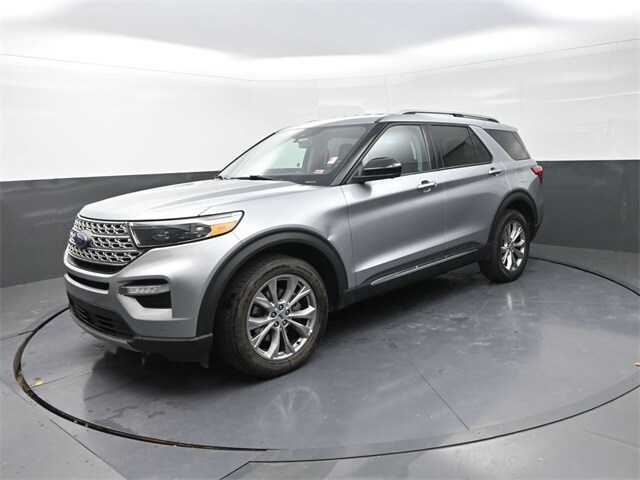 2023 Ford Explorer Limited photo 3