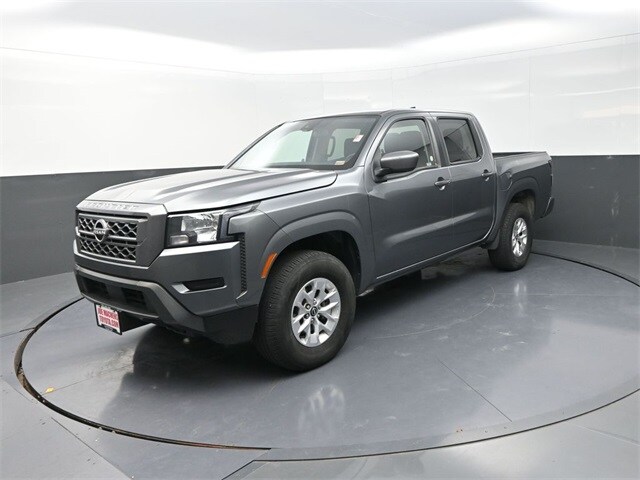 2024 Nissan Frontier SV photo 3