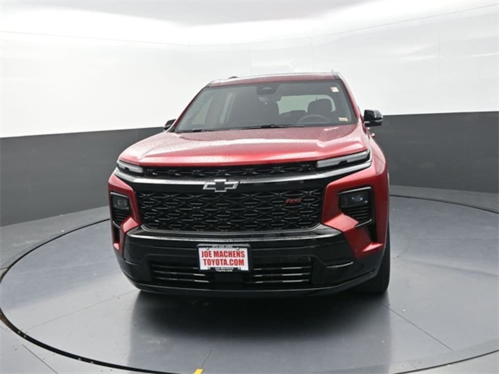 Used 2024 Chevrolet Traverse RS SUV