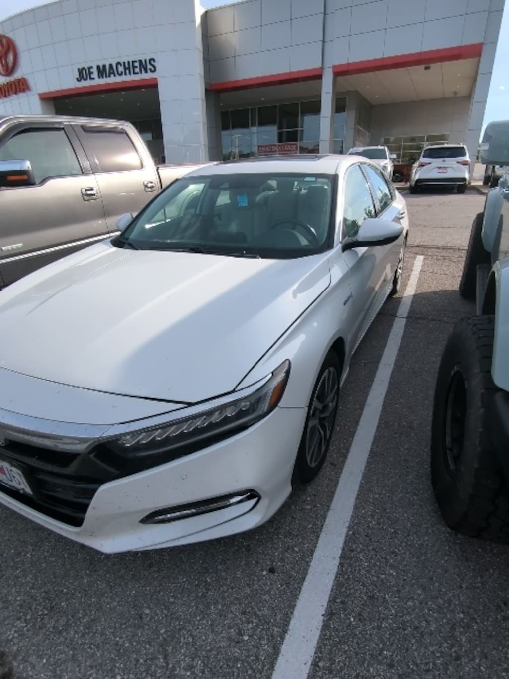 Used 2019 Honda Accord Hybrid Touring Sedan