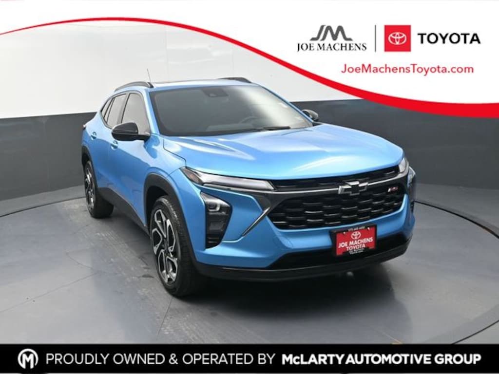 Used 2025 Chevrolet Trax 2RS SUV