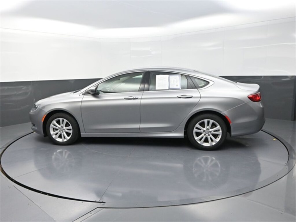 Used 2016 Chrysler 200 Limited Sedan