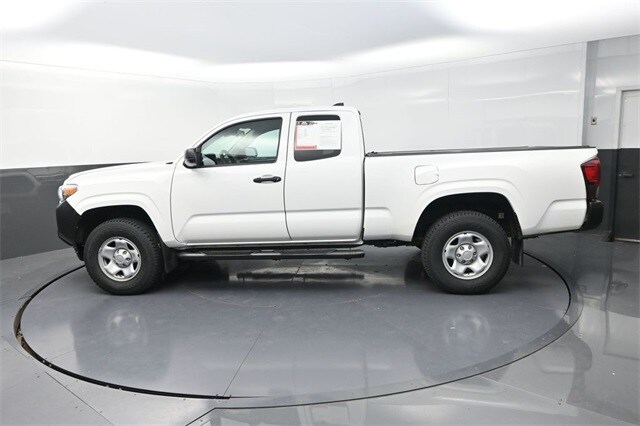 2019 Toyota Tacoma SR Access Cab photo 4
