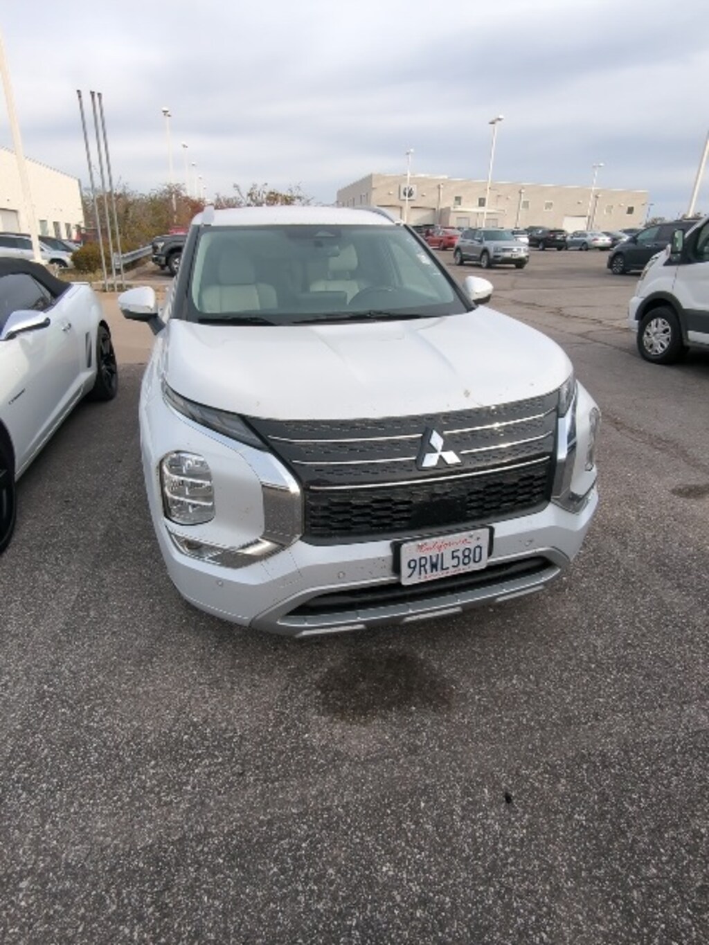 Used 2024 Mitsubishi Outlander SEL SUV