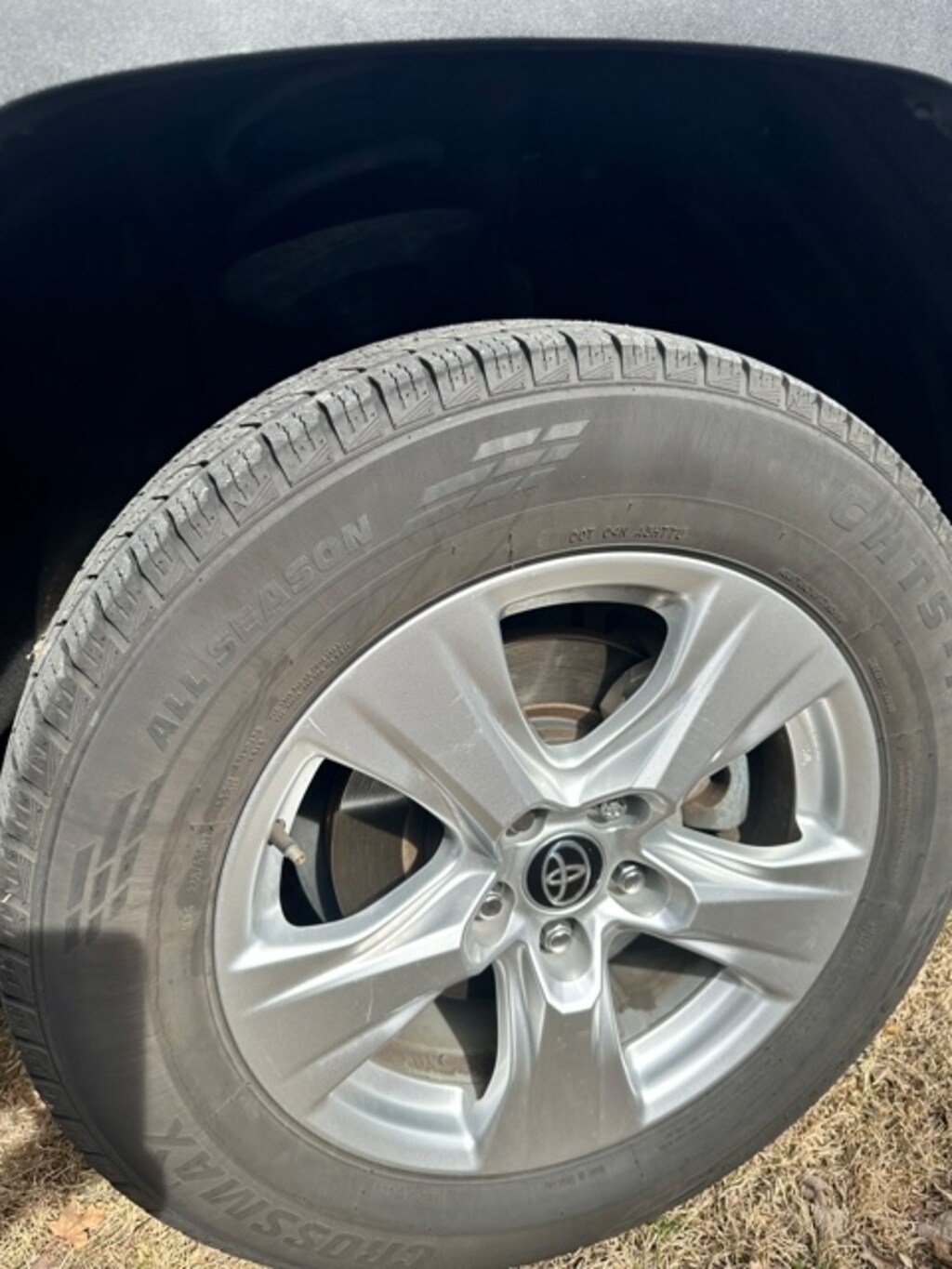 Used 2021 Toyota RAV4 XLE SUV