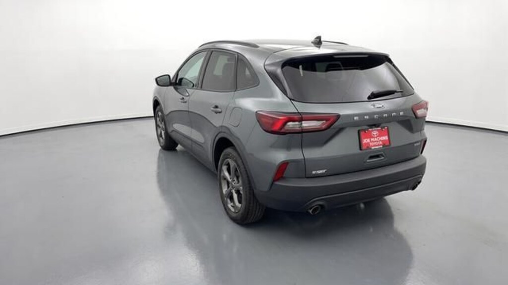 Used 2025 Ford Escape ST-Line Select SUV
