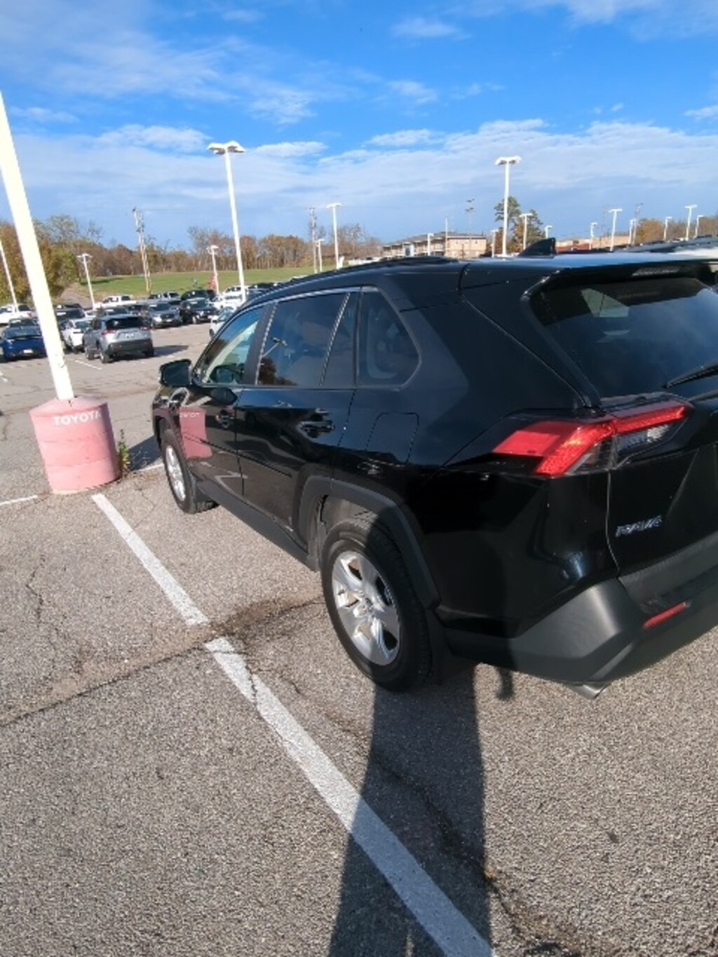 Used 2020 Toyota RAV4 Hybrid XLE SUV
