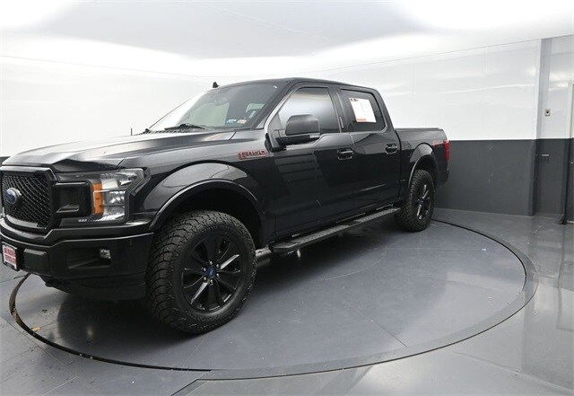 2019 Ford F-150 XLT photo 2