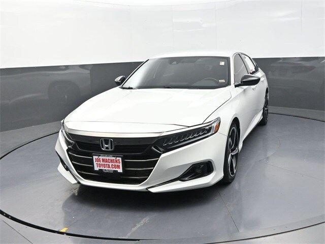 2022 Honda Accord Sport photo 2