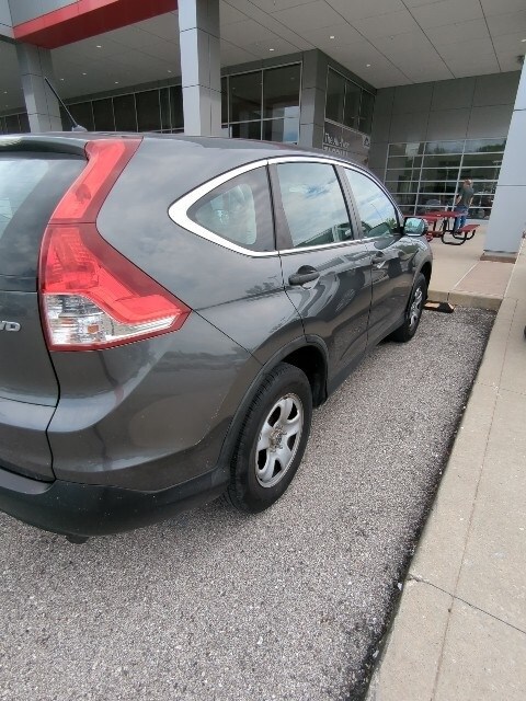 2013 Honda CR-V LX photo 2