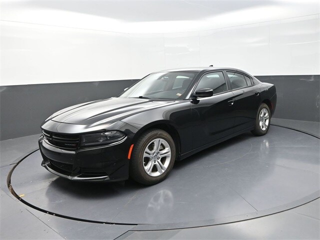 2023 Dodge Charger SXT photo 3