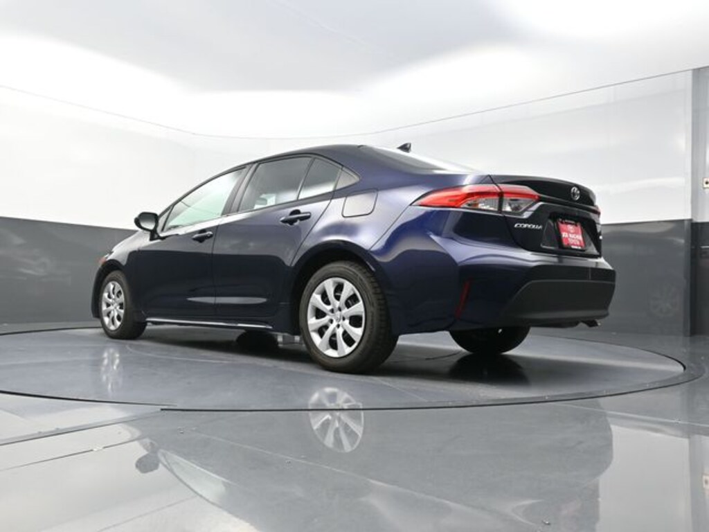 Used 2024 Toyota Corolla LE Sedan