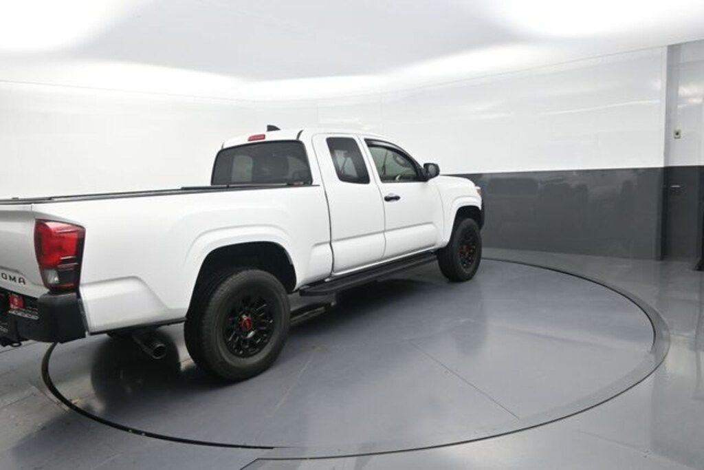 Used 2022 Toyota Tacoma SR Truck