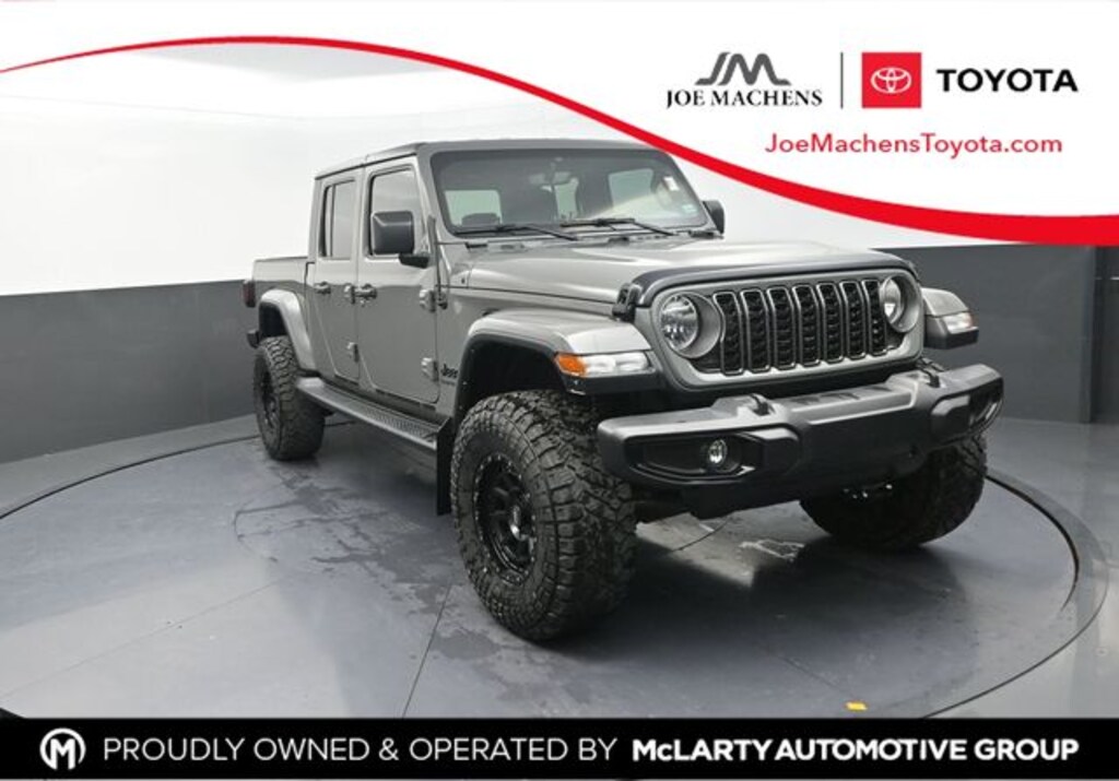 Used 2022 Jeep Gladiator Altitude Truck