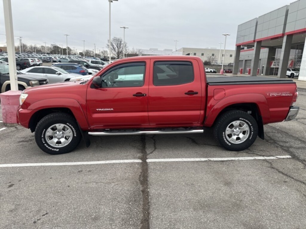 Used 2015 Toyota Tacoma Base Truck