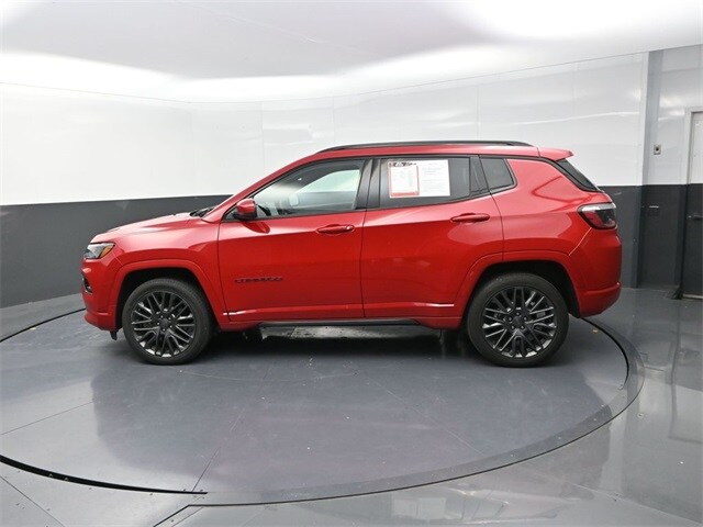 2023 Jeep Compass Limited photo 3