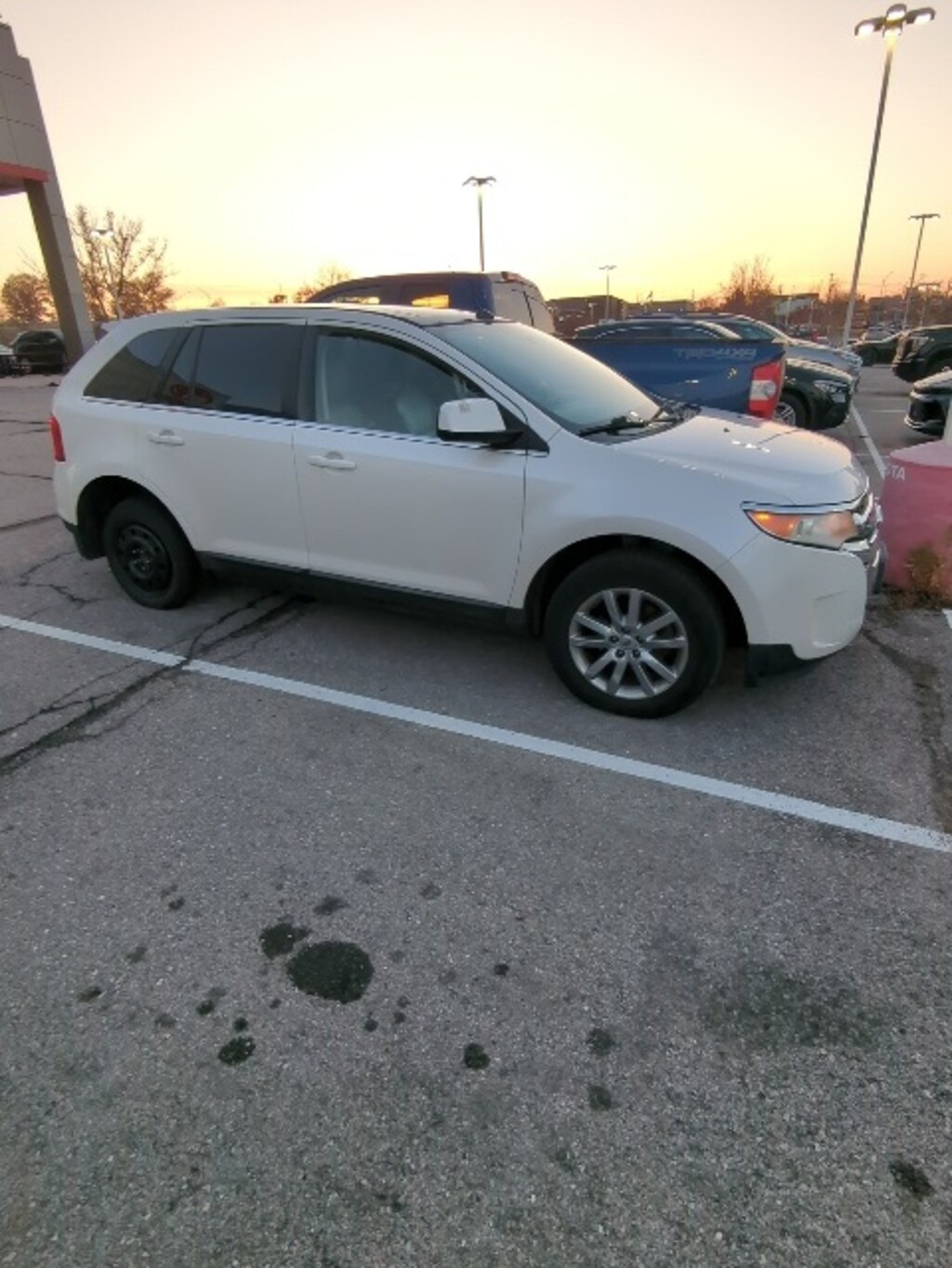 Used 2011 Ford Edge Limited SUV