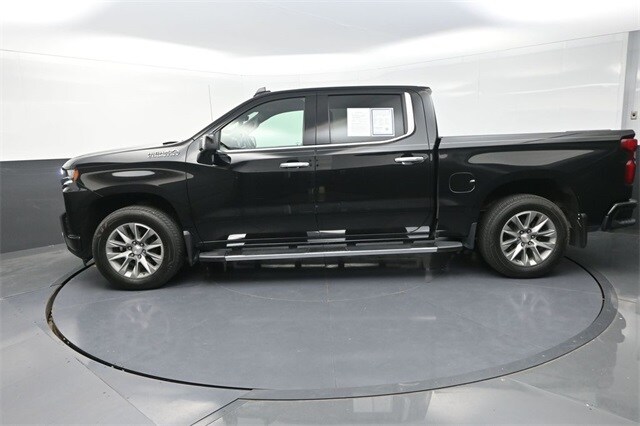 2022 Chevrolet Silverado 1500 High Country photo 4
