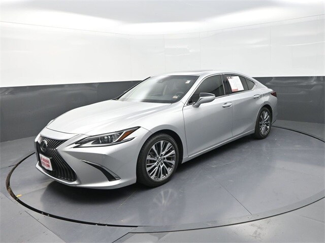 2019 Lexus ES 350 photo 3