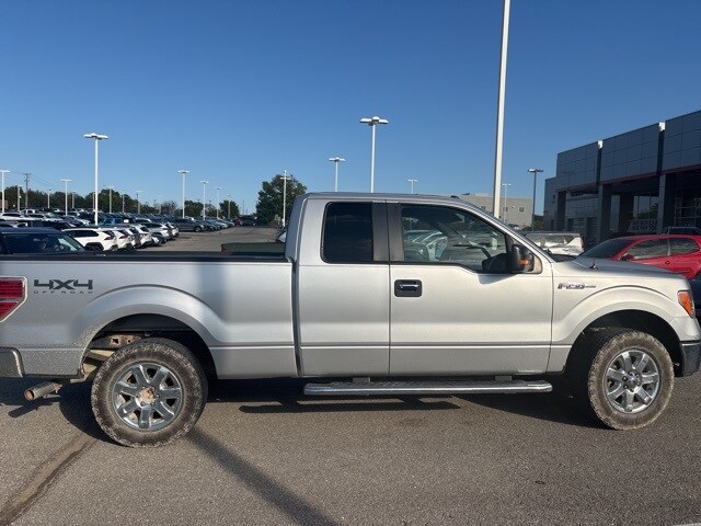 2014 Ford F-150 XLT photo 2