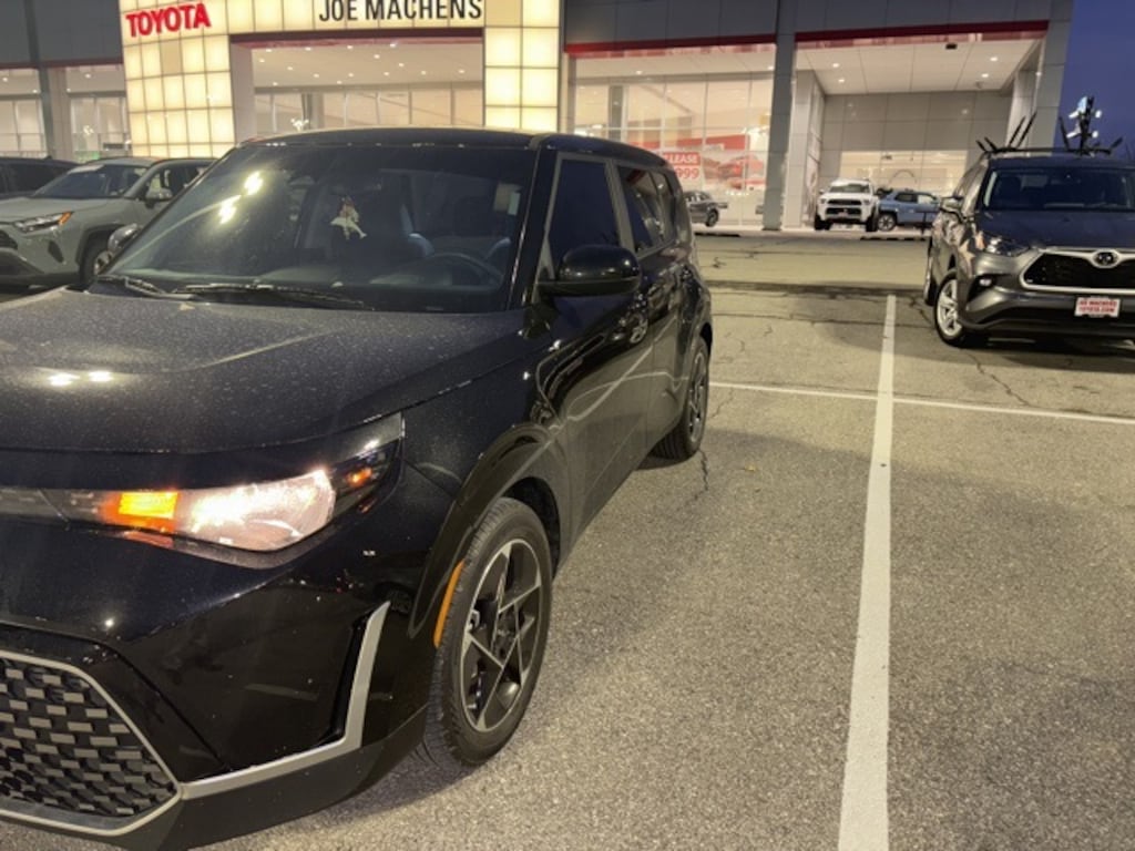 Used 2025 Kia Soul EX Hatchback