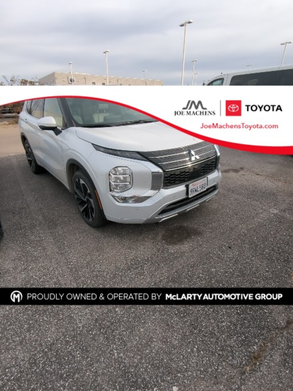 Used 2024 Mitsubishi Outlander SEL SUV