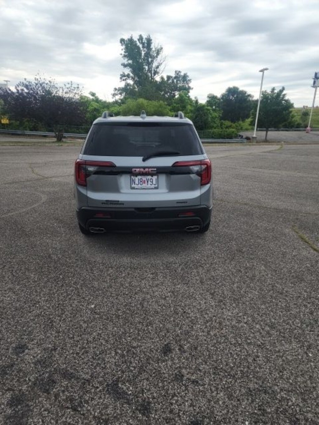 Used 2023 GMC Acadia SLT SUV