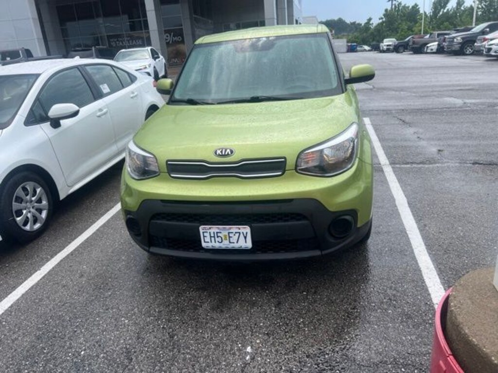 Used 2018 Kia Soul Base Hatchback