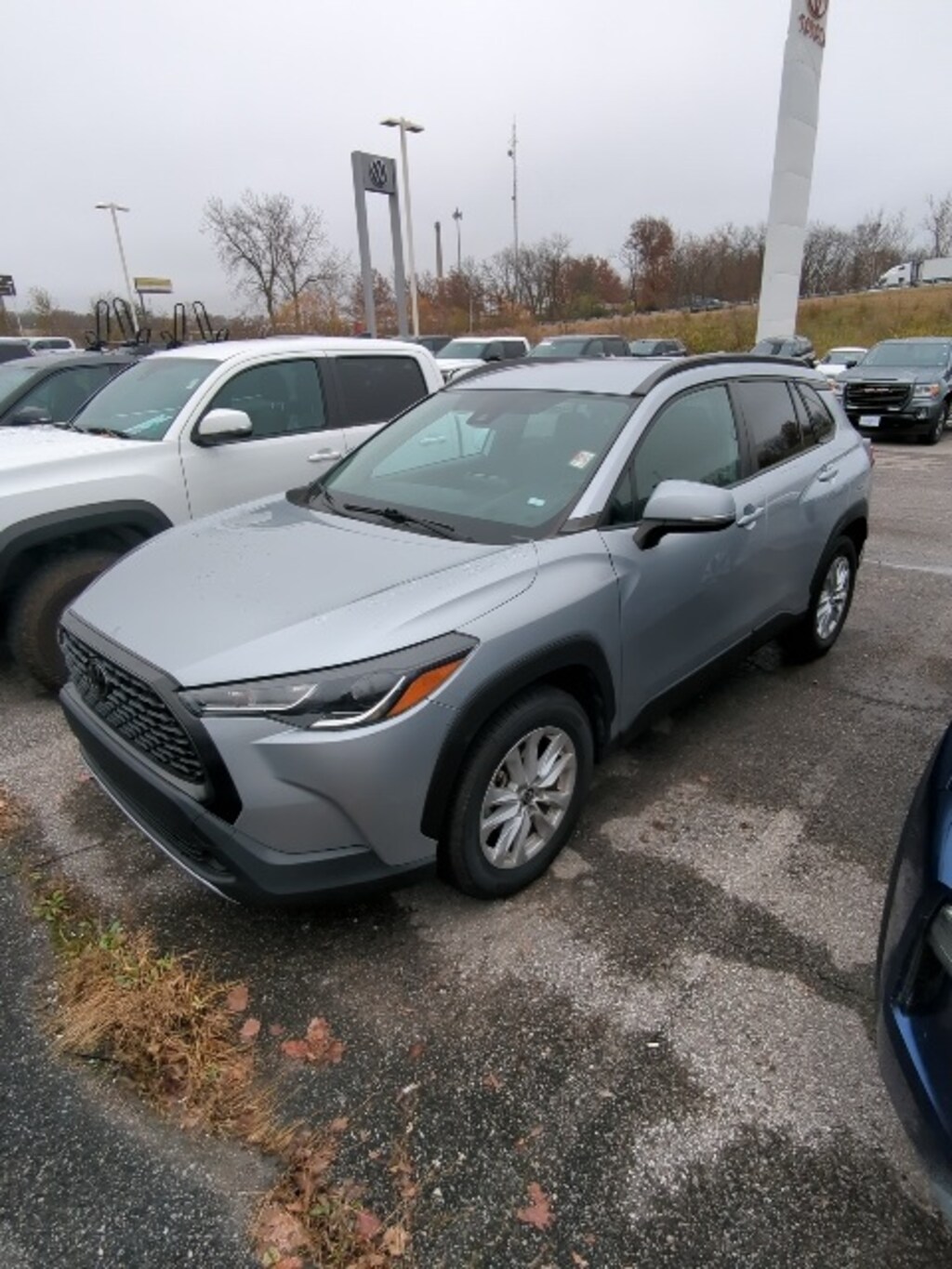 Used 2022 Toyota Corolla Cross LE SUV