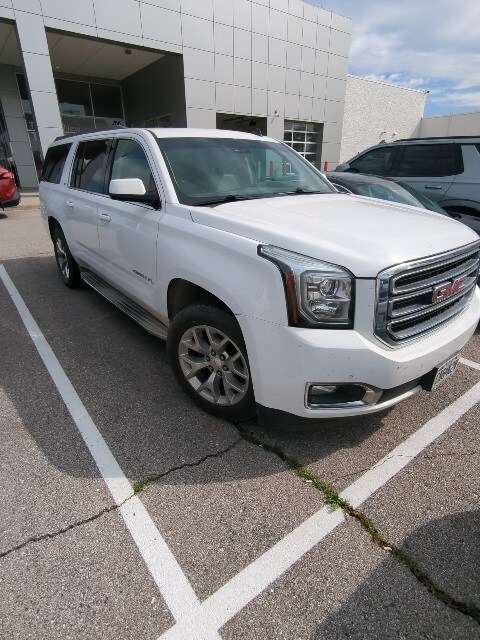2015 Gmc Yukon XL SLT 1500 photo 2