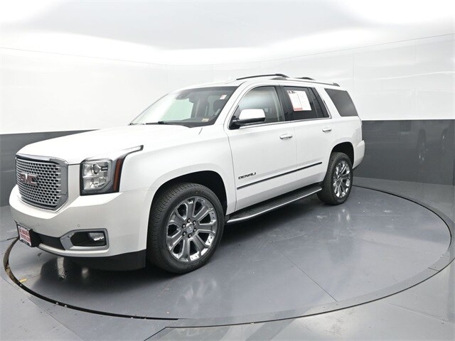2016 Gmc Yukon Denali photo 2