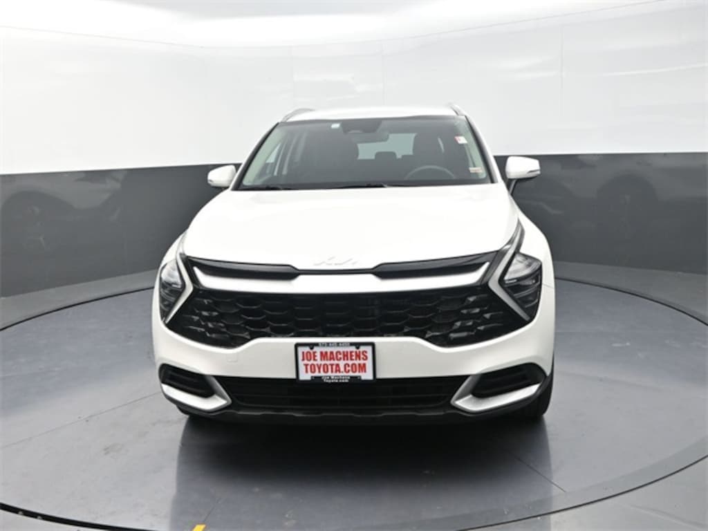 Used 2024 Kia Sportage Hybrid EX SUV