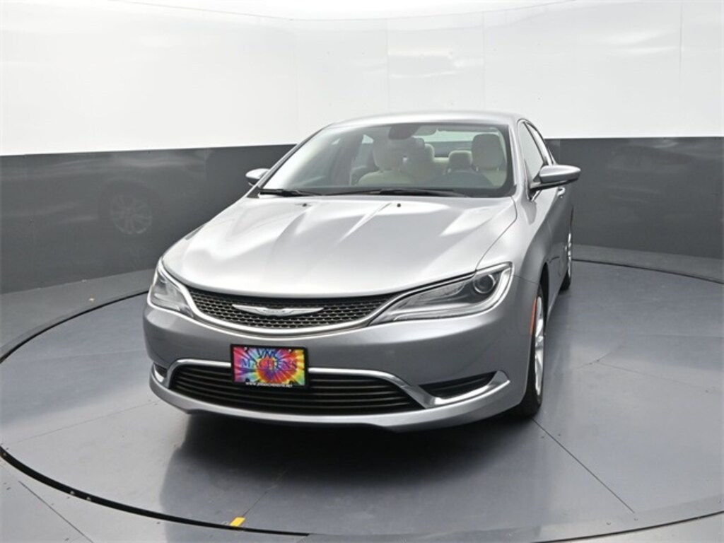 Used 2016 Chrysler 200 Limited Sedan