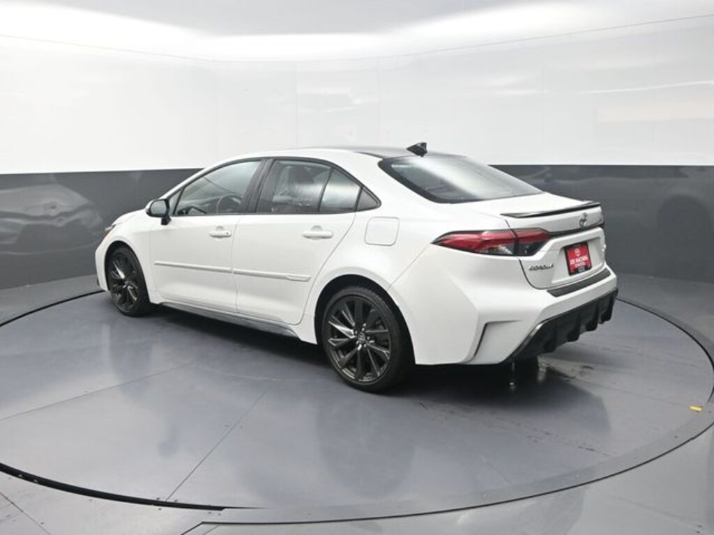 Used 2025 Toyota Corolla XSE Sedan