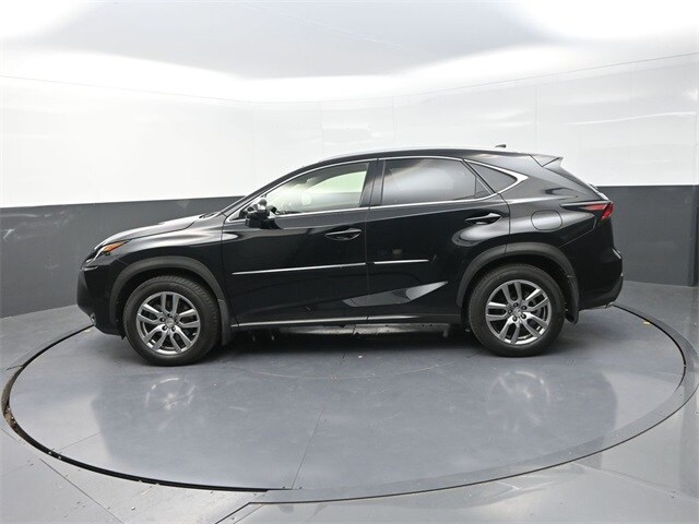 2015 Lexus NX 200t Luxury photo 4
