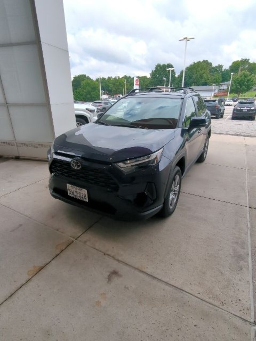Used 2025 Toyota RAV4 Hybrid XLE SUV