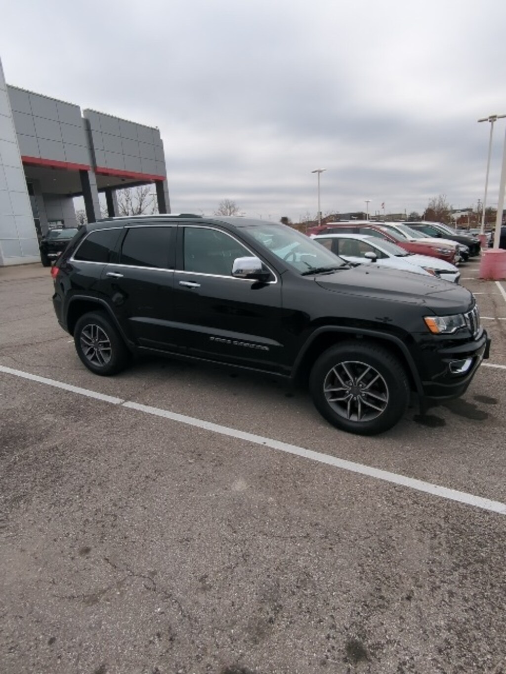 Used 2019 Jeep Grand Cherokee Limited SUV