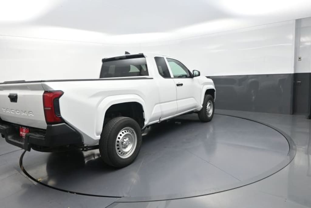 Used 2025 Toyota Tacoma SR Truck