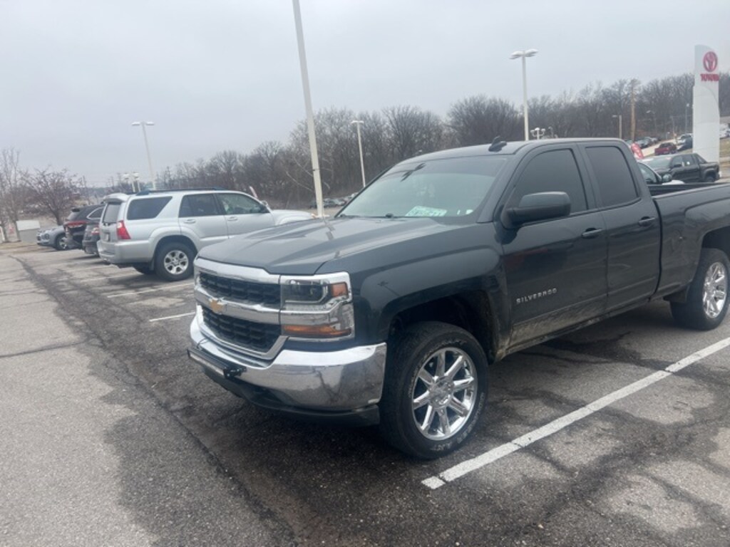 Used 2018 Chevrolet Silverado 1500 LT Truck