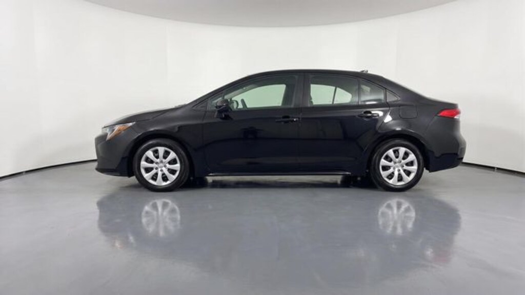 Used 2024 Toyota Corolla LE Sedan