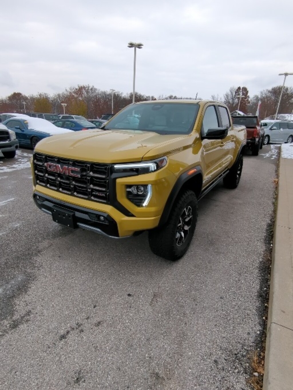 Used Solar Flare Metallic 2024 GMC Canyon for Sale in Columbia, MO