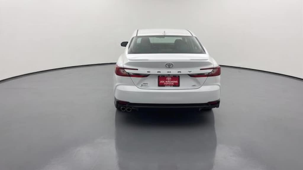 Used 2026 Toyota Camry SE Sedan