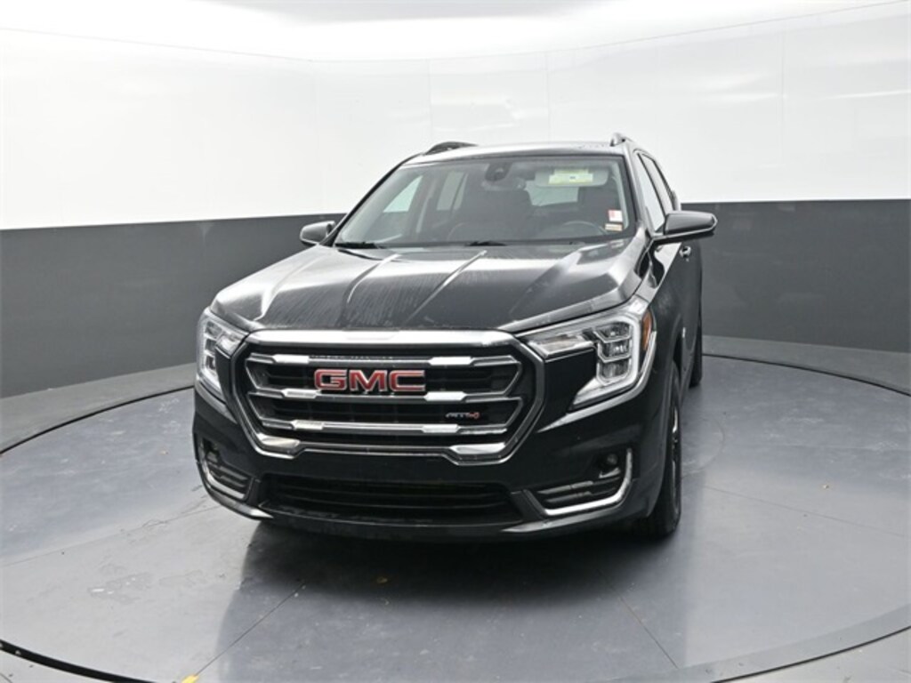 Used 2023 GMC Terrain AT4 SUV