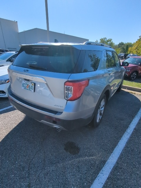 2023 Ford Explorer Limited photo 2