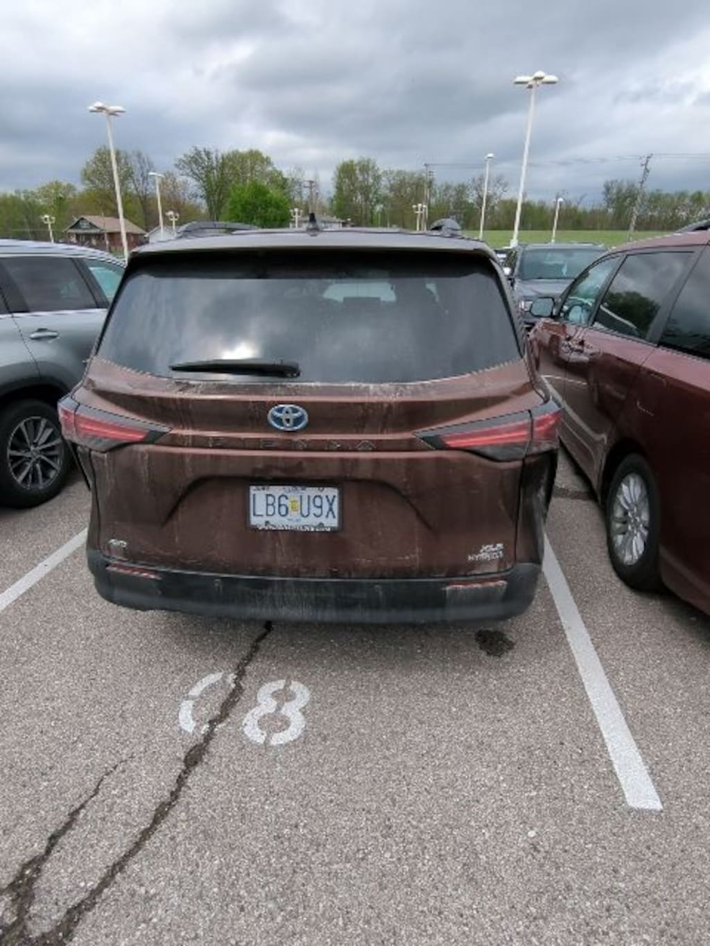 Certified 2022 Toyota Sienna XLE Minivan/Van