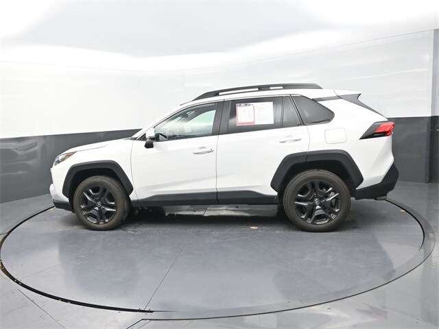2024 Toyota RAV4 Adventure photo 3