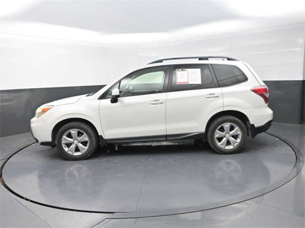 Used 2015 Subaru Forester 2.5i Premium SUV